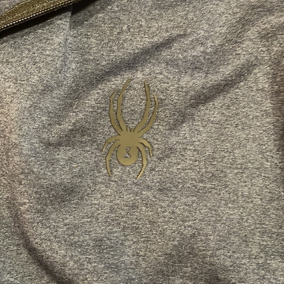 Spyder XL 1/4 zip long sleeve  shirt with 2 tone on sleeves and sides of chest - Picture 5 of 7